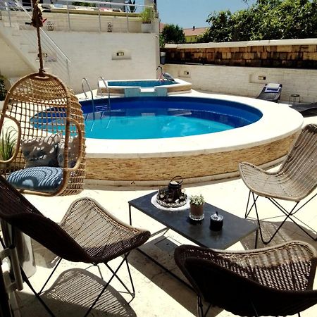 Apartments Rustika Toscana Vodice Bagian luar foto