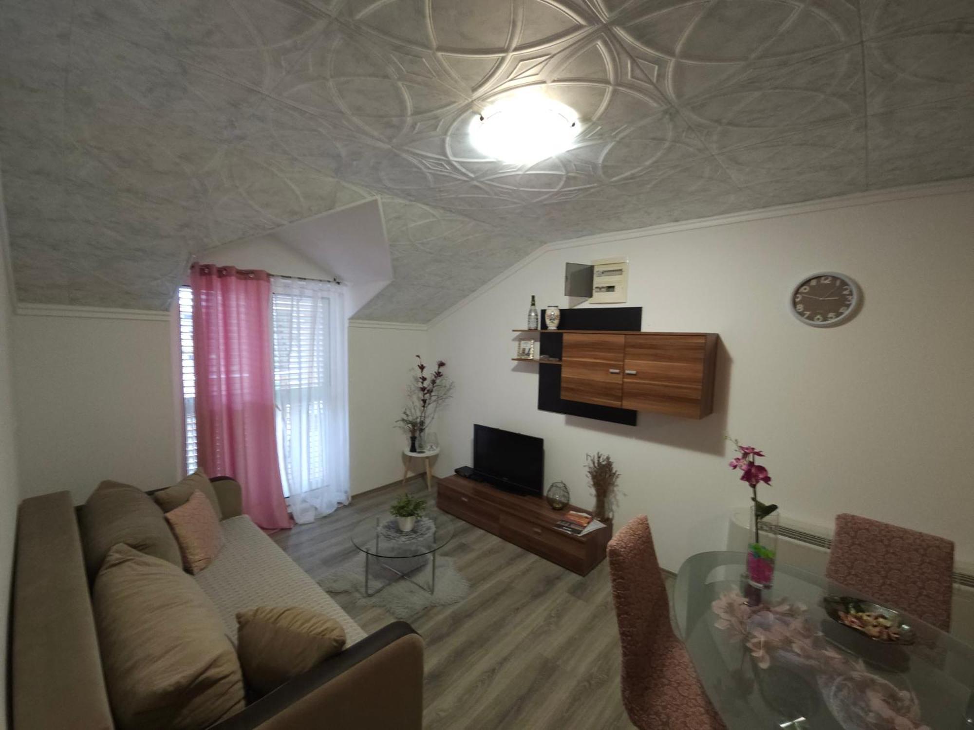 Apartments Rustika Toscana Vodice Bagian luar foto