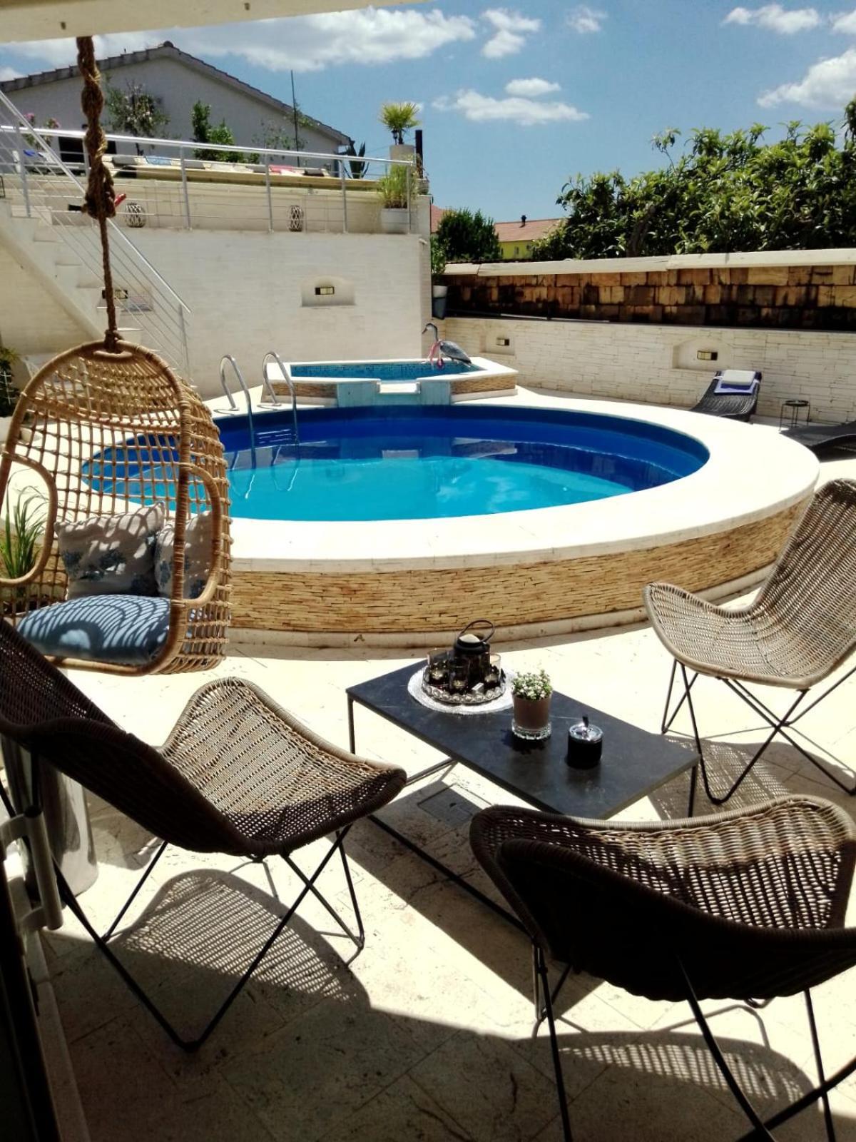 Apartments Rustika Toscana Vodice Bagian luar foto