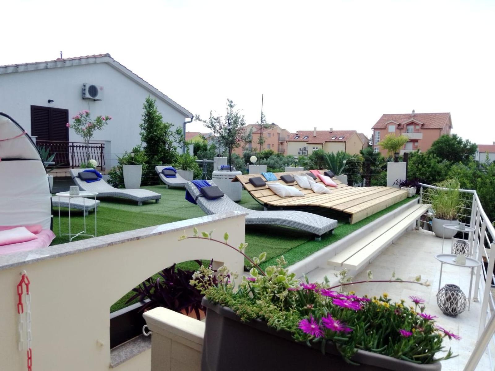 Apartments Rustika Toscana Vodice Bagian luar foto