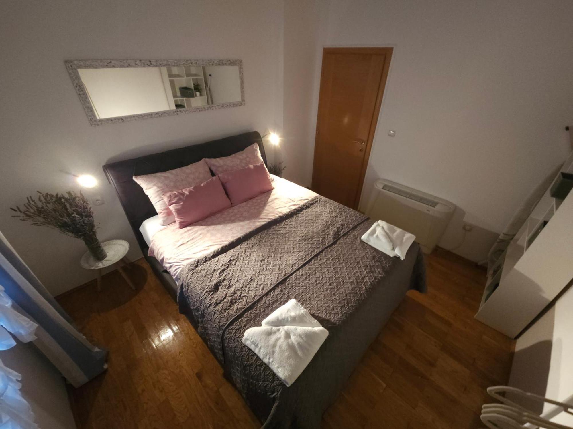 Apartments Rustika Toscana Vodice Ruang foto